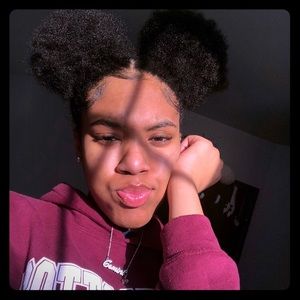 Meet your Posher, Liyah